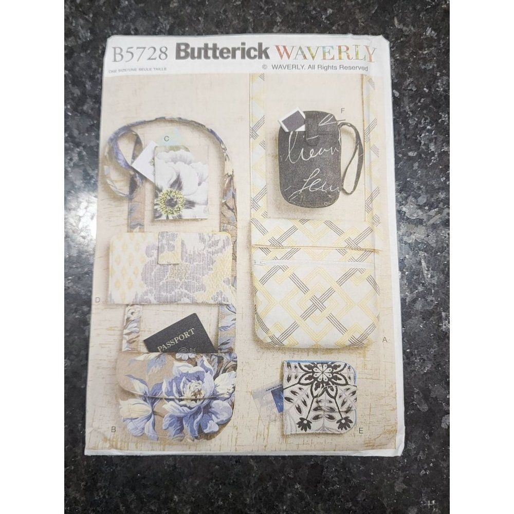 Uncut Butterick Bags and Purses Sewing Pattern #B5728: 6 Fun and Functional Desi